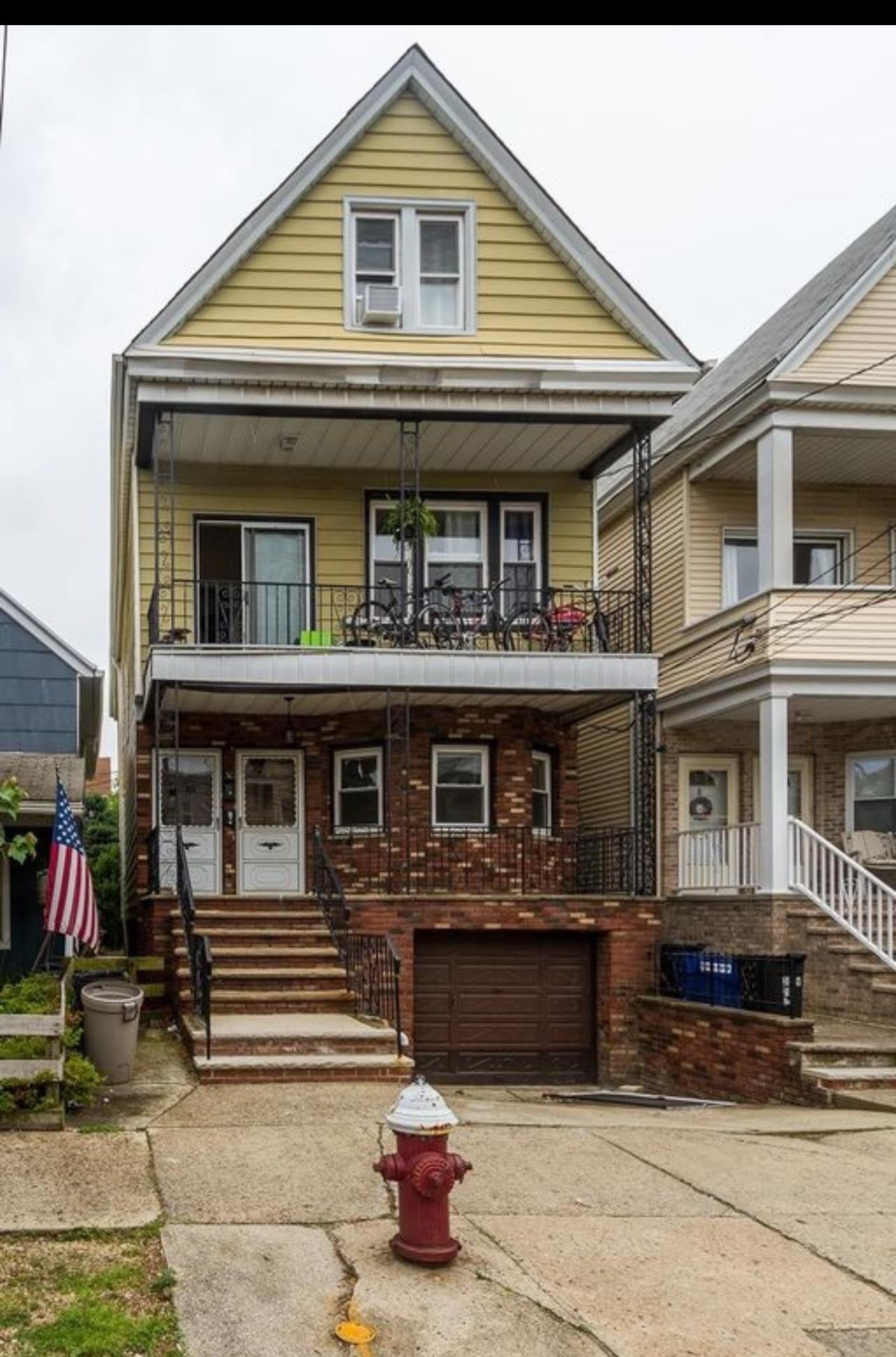 30 W 29TH ST – photo 1