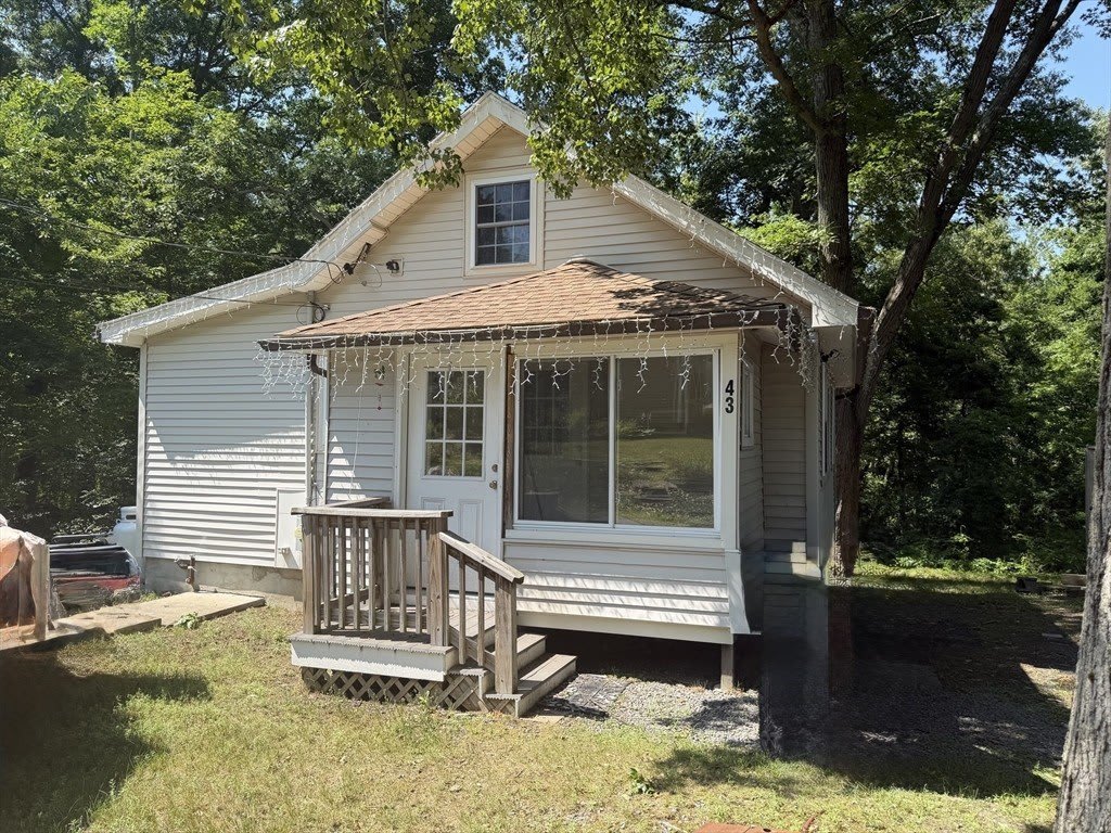 43 Walpole Ter – photo 1 of 9