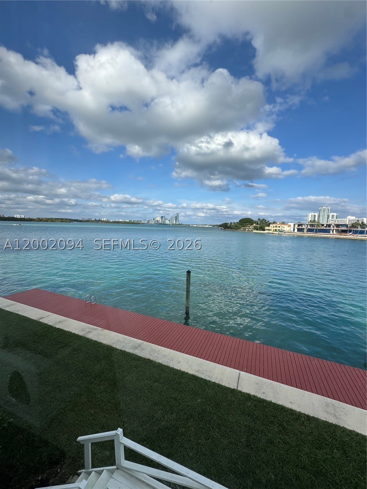10281 E Bay Harbor Dr – photo 1 of 27