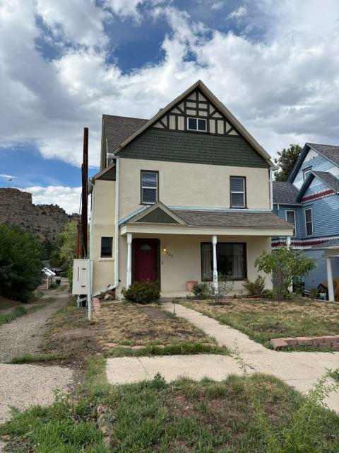 309 West Colorado Avenue – photo 1 of 20