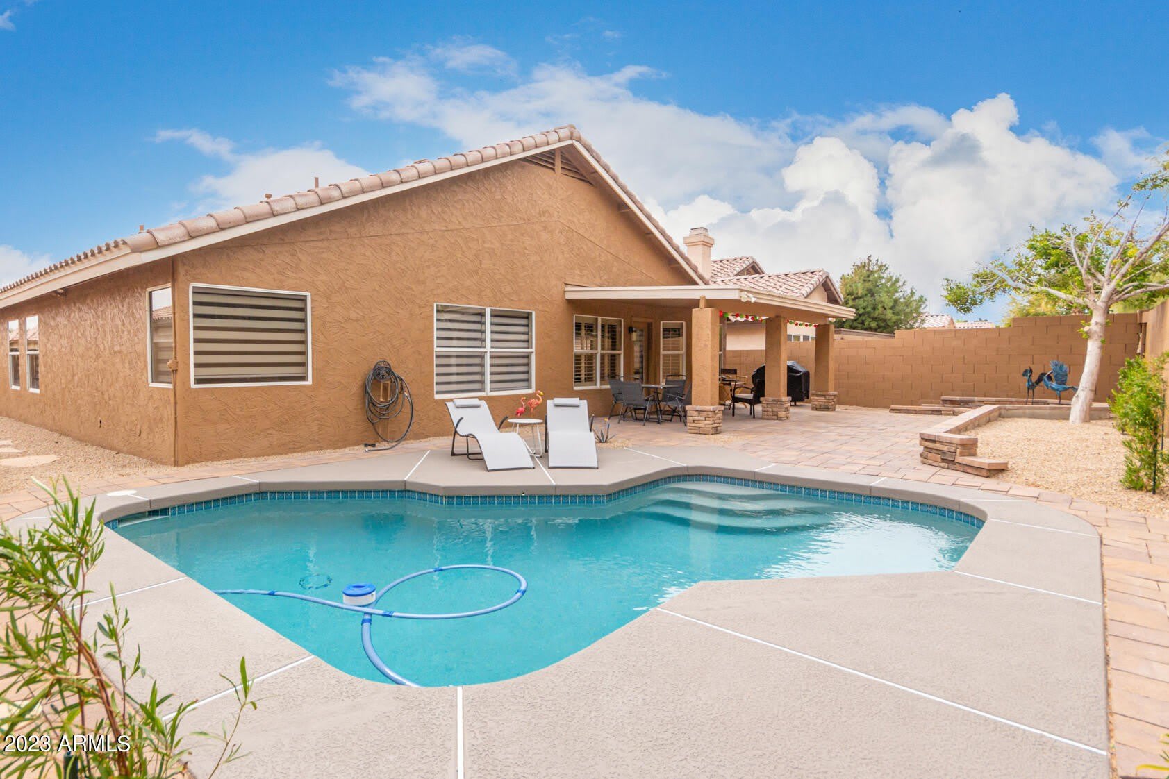 8820 W KINGS Avenue – photo 1