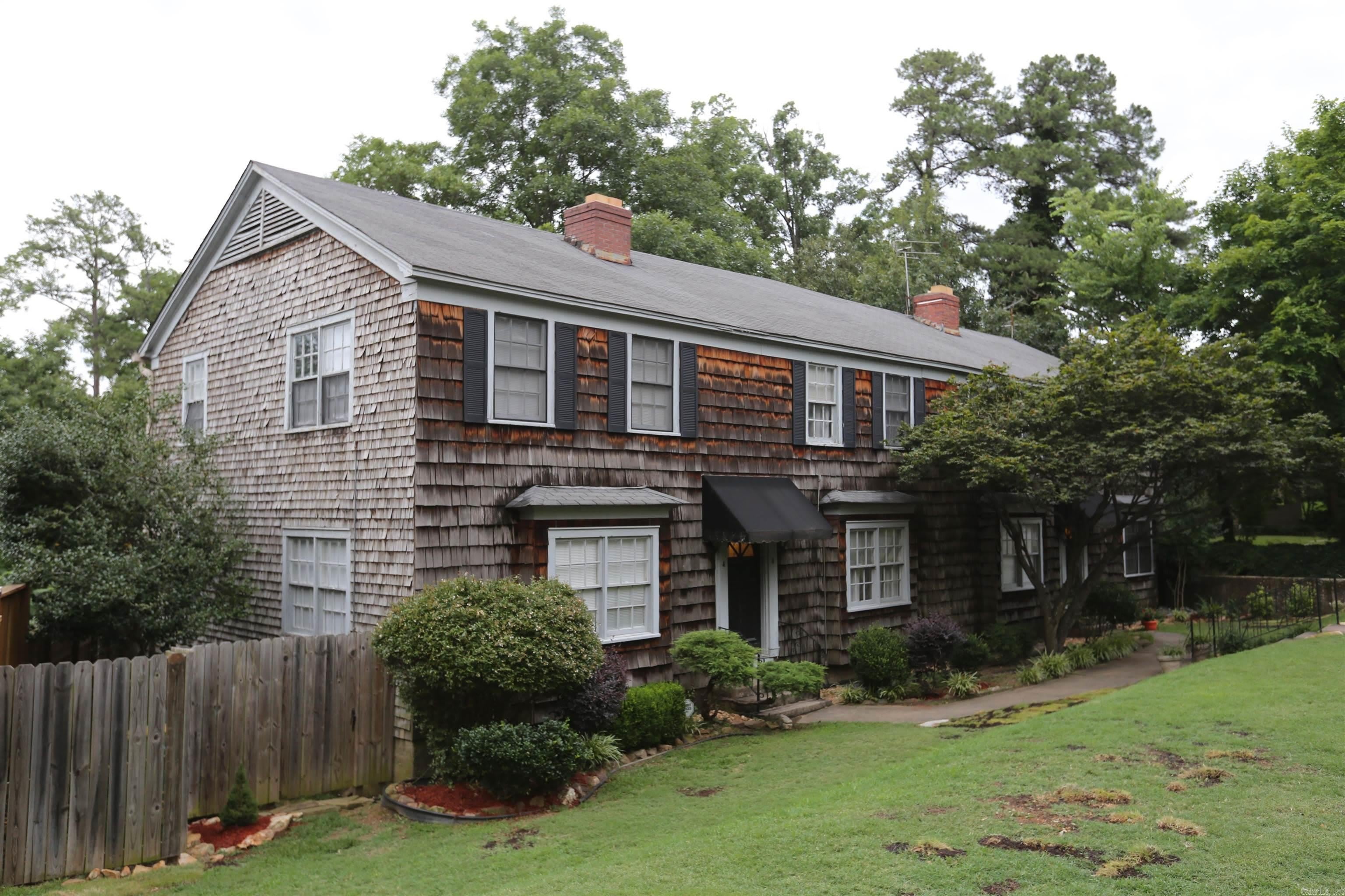 813 Beechwood #4 – photo 1
