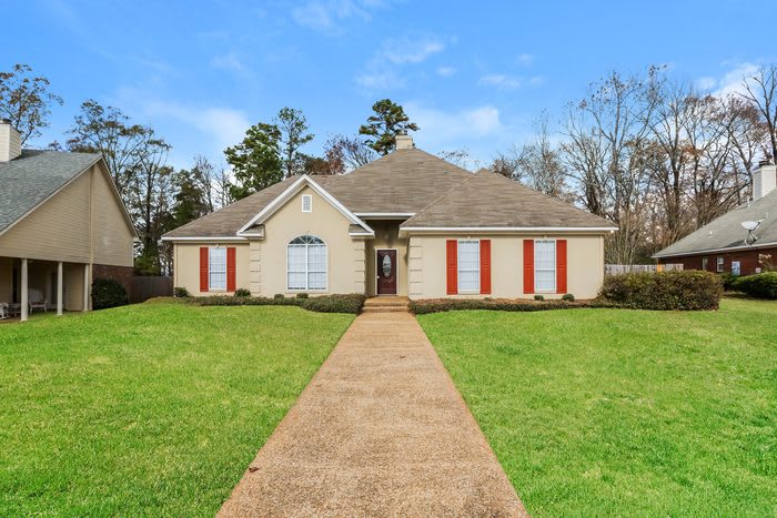 206 Overland Lane – photo 1 of 10