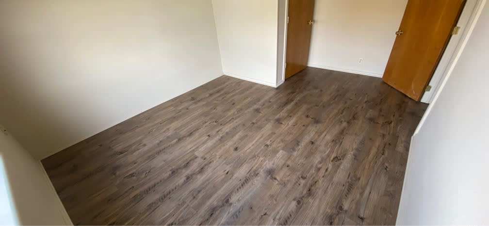 102 W. Main St. – photo 1 of 43