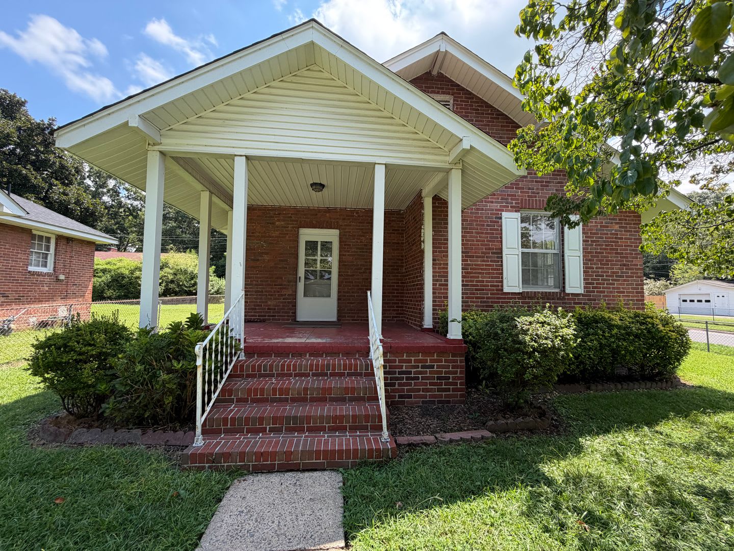 Charming 2 1 House In Celanese 1 595 – photo 1 of 69