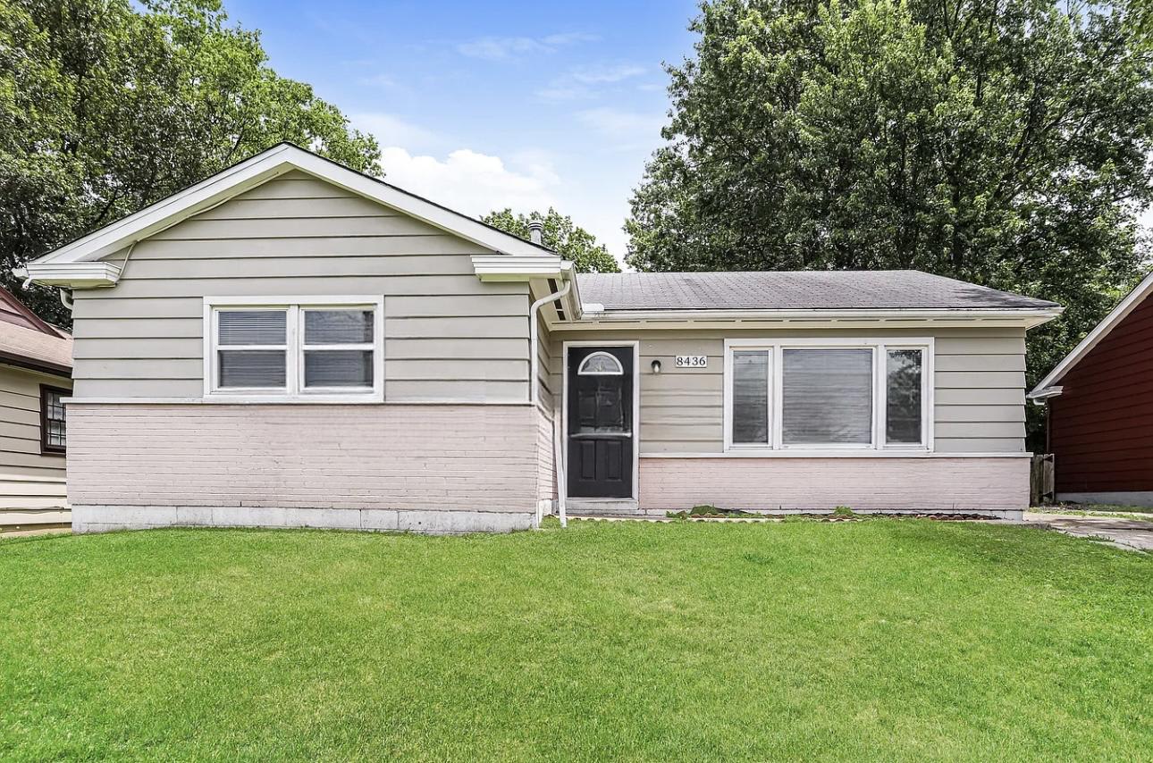 8435 Flamingo Ln – photo 1 of 7