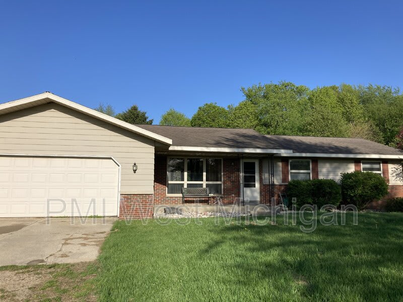4537 21st St – photo 1 of 41