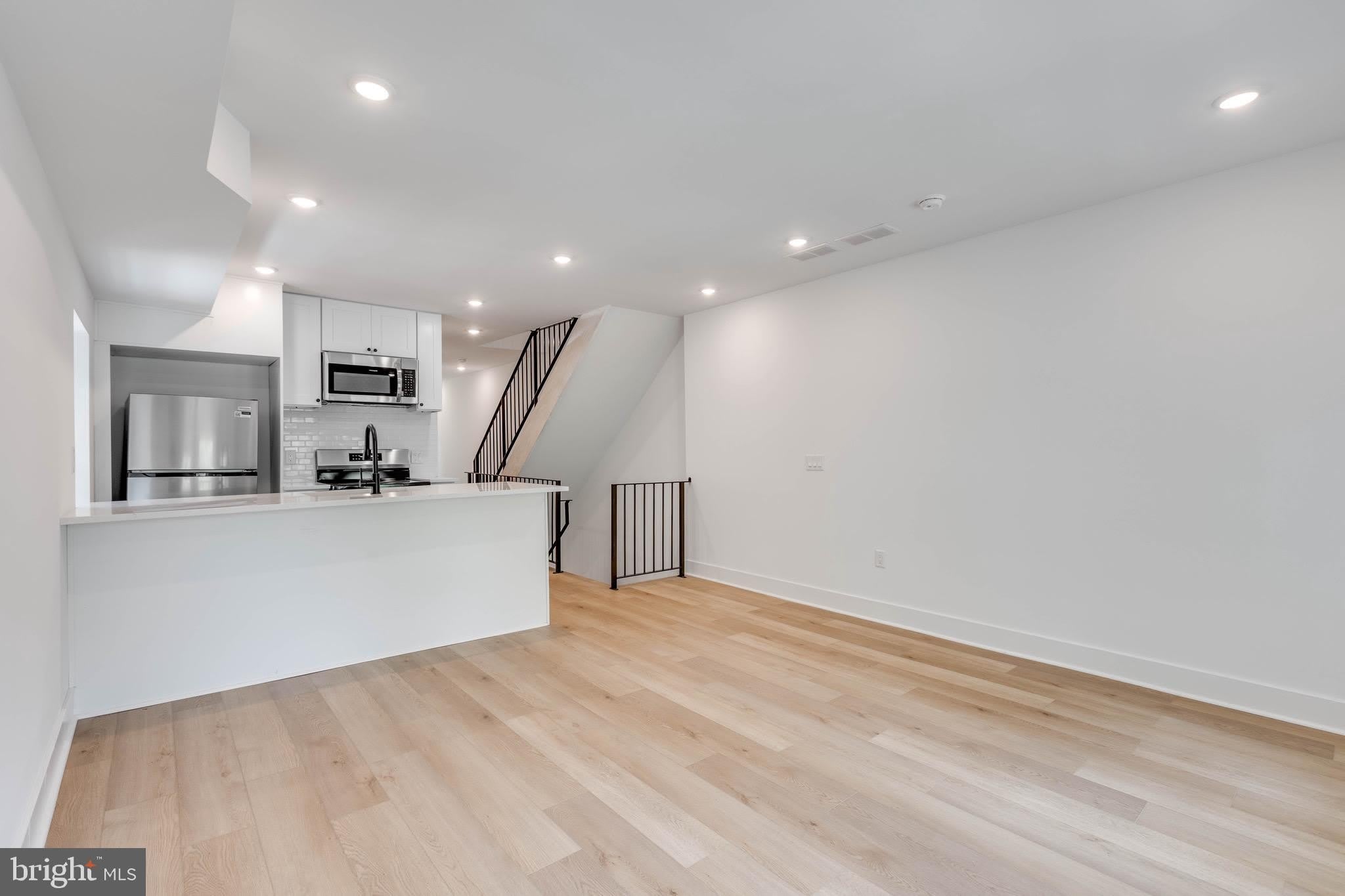 4220 BALTIMORE Avenue – photo 1