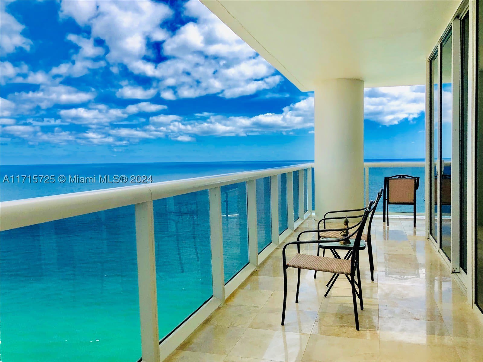 1850 S Ocean Dr – photo 1