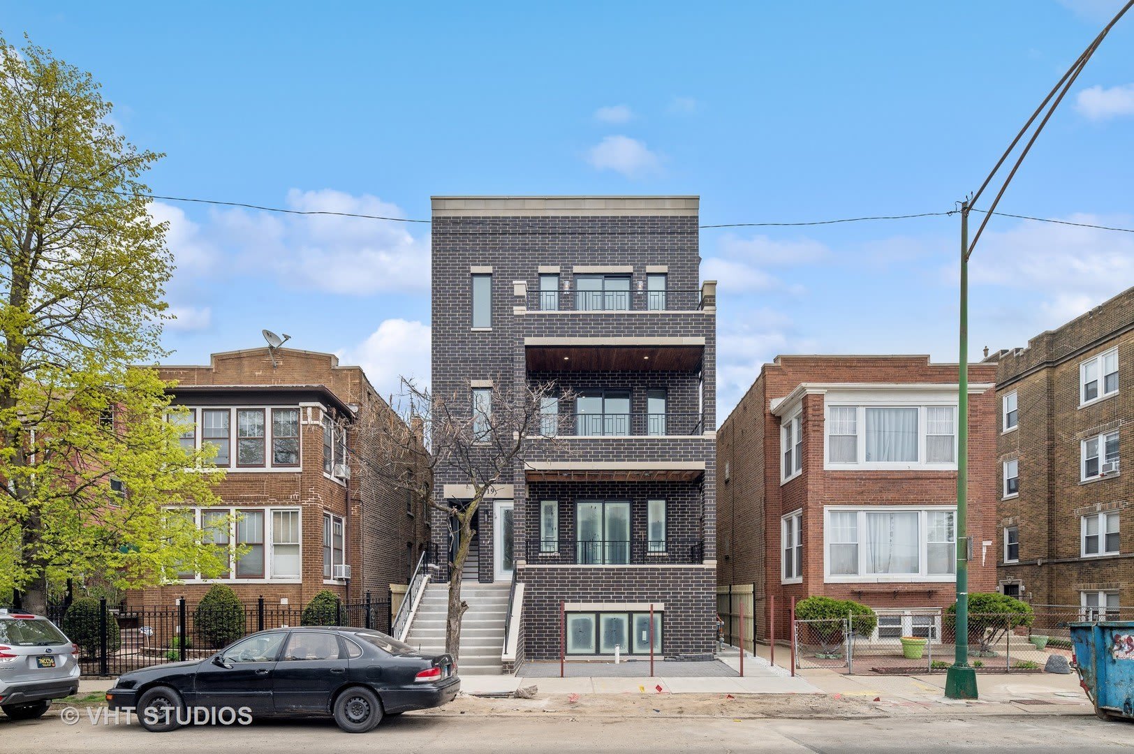 4819 N Ashland Avenue – photo 1