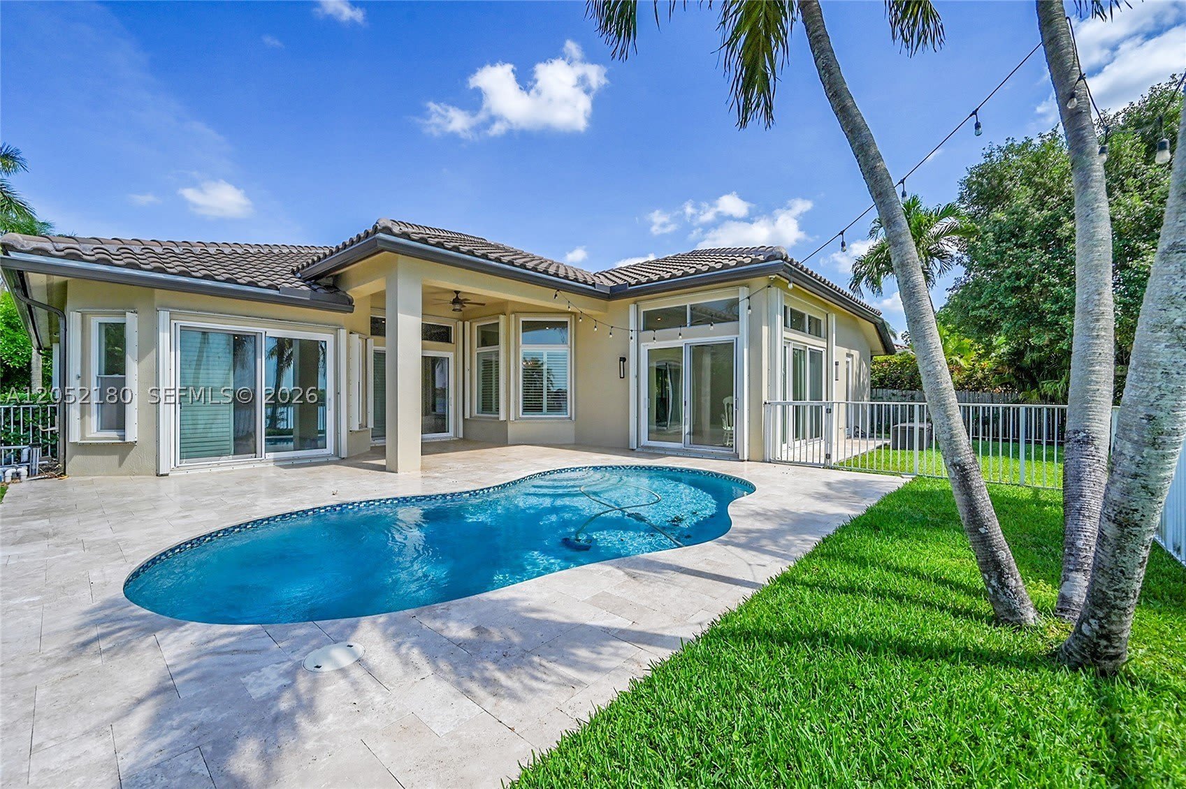512 NW 120th Dr – photo 1