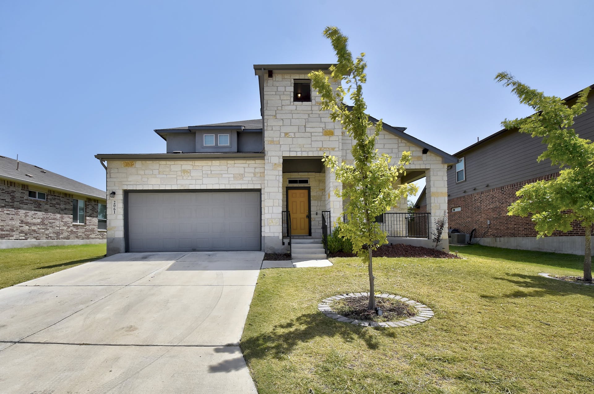 2061 Flintshire Dr – photo 1