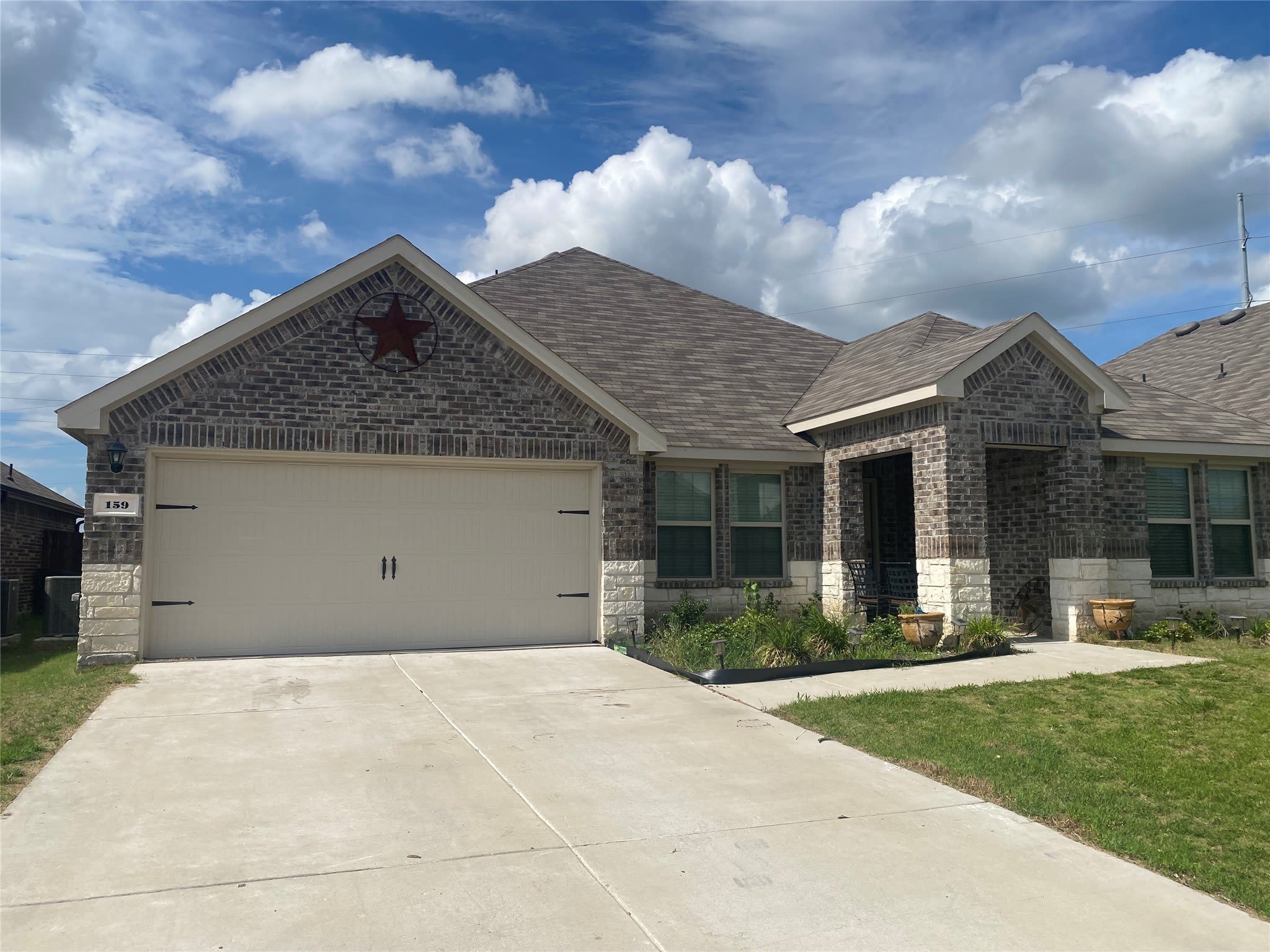 159 Mapleoak Drive – photo 1 of 40