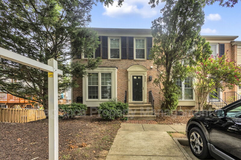 4328 Gypsy Ct – photo 1 of 38