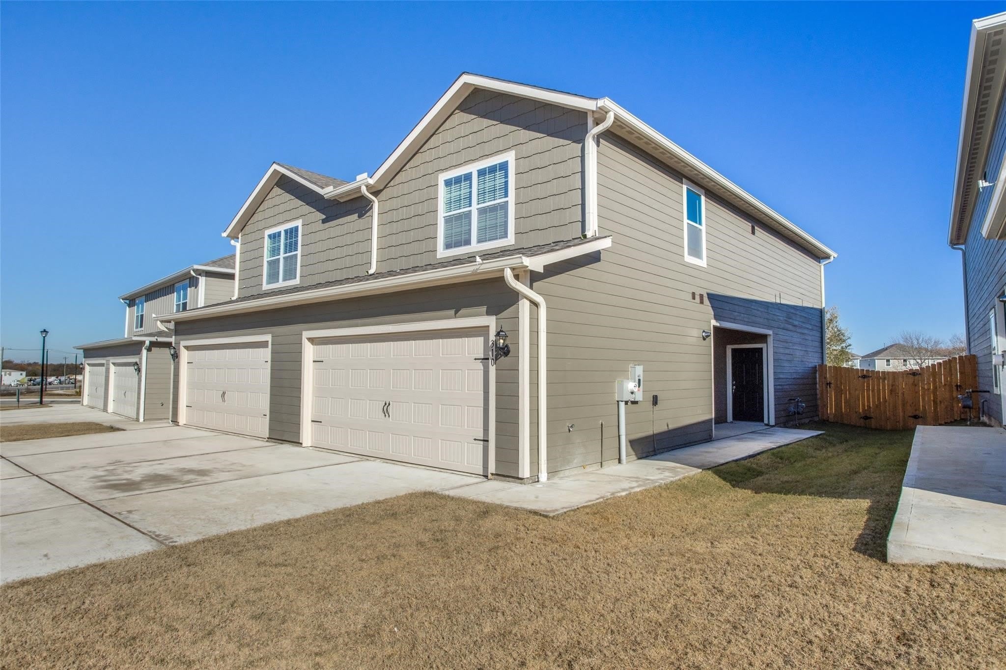 308 Stone Court – photo 1