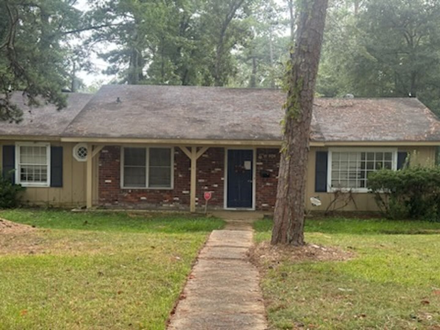 Charming 3 Bedroom Home – photo 1 of 149