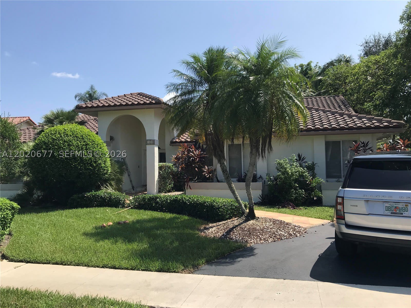 1200 NW 101st Ave – photo 1 of 34