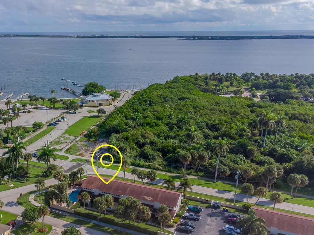 1903 NE Media Avenue – photo 1 of 33