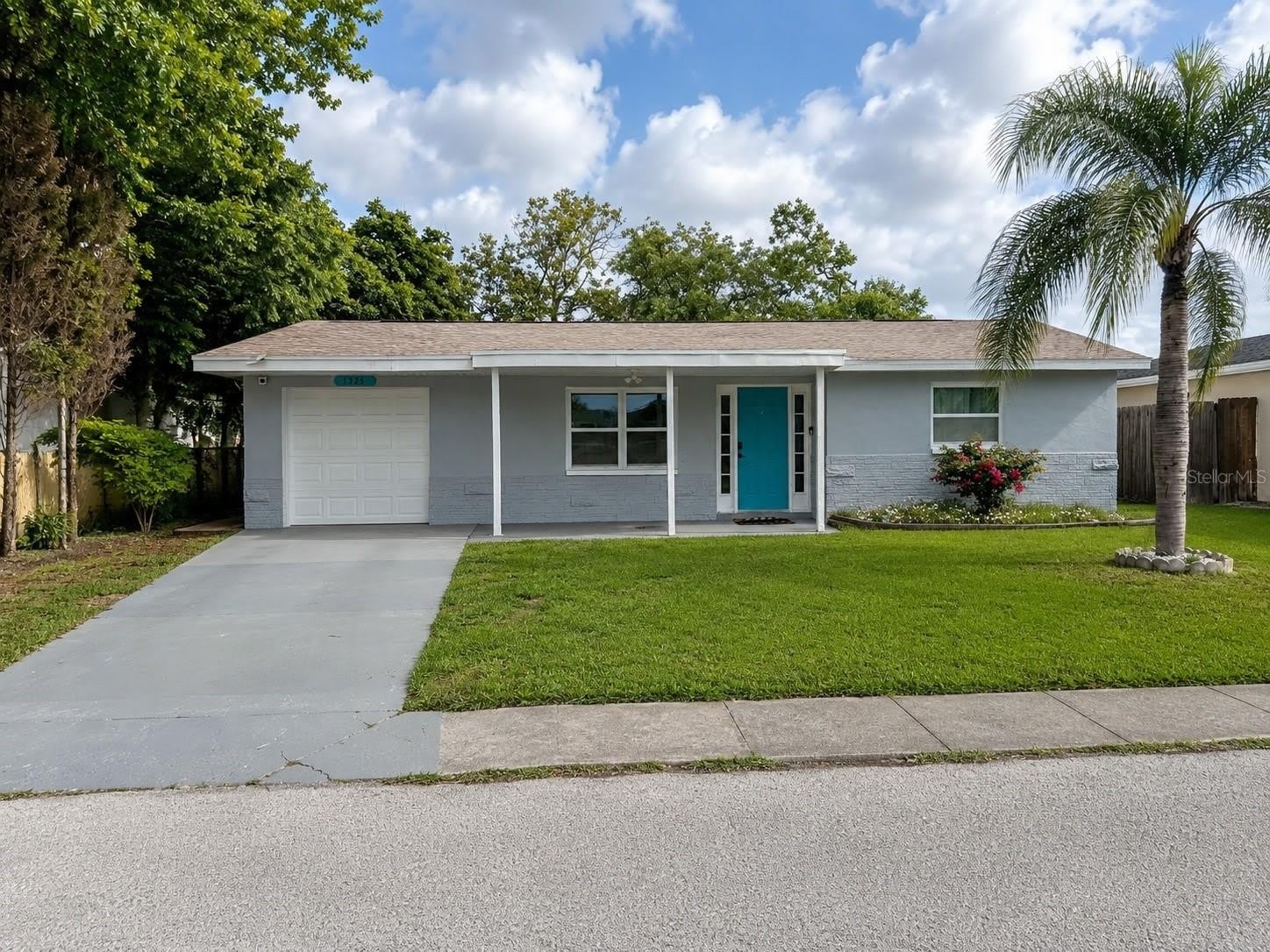 7325 IVANHOE Drive – photo 1 of 13