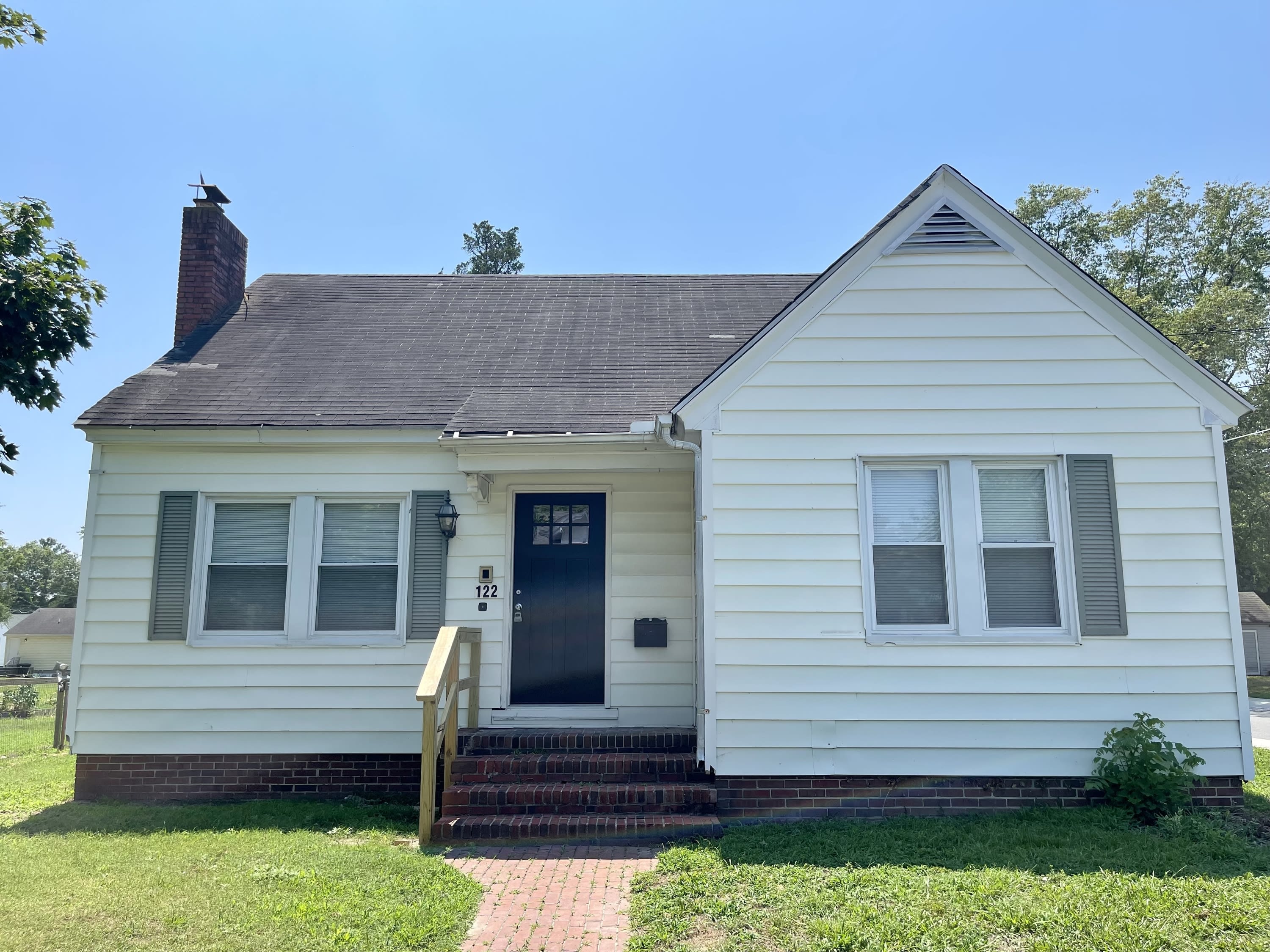 122 Marshall Street – photo 1