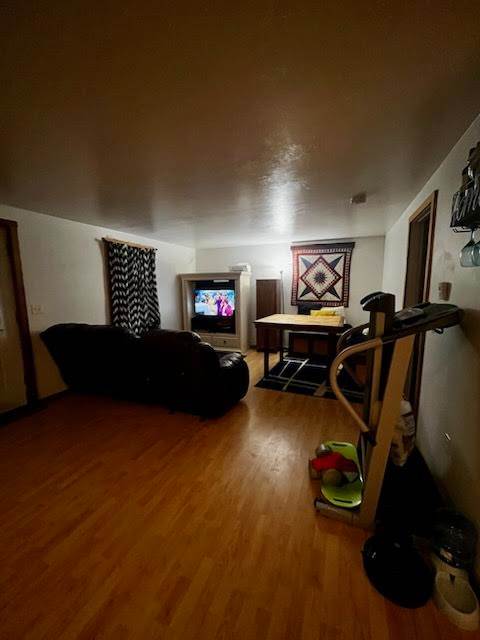 16 Cummings Hill Road – photo 1 of 21
