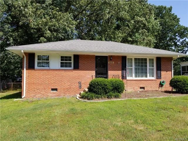 Classic Brick Ranch with 3 Bedrooms and 1 Bath in West End – photo 1 of 17