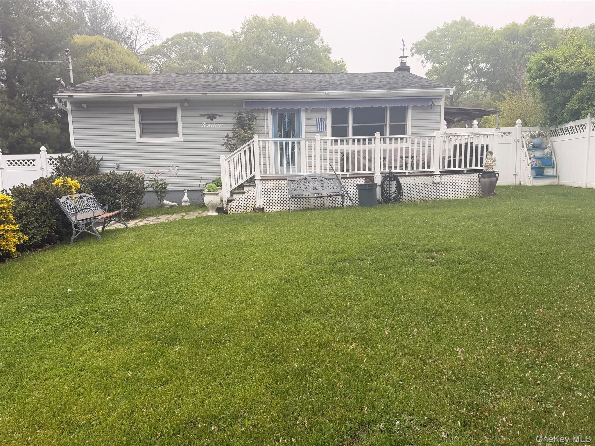 19 Westbury Drive – photo 1 of 10
