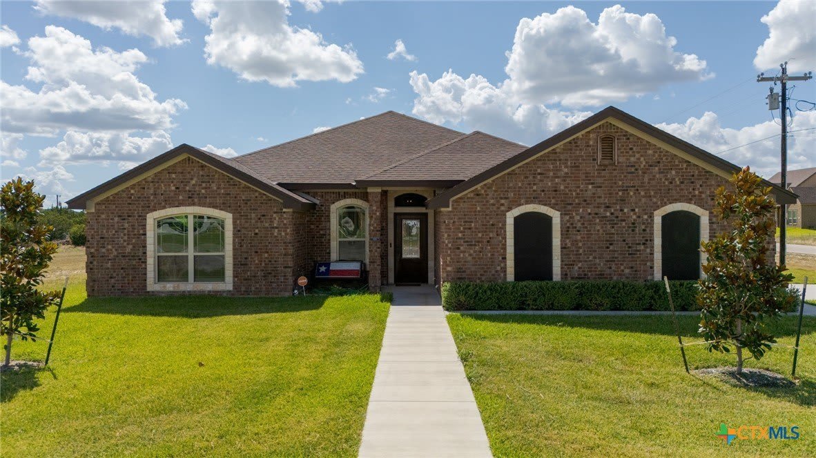 300 Martin Drive – photo 1 of 21