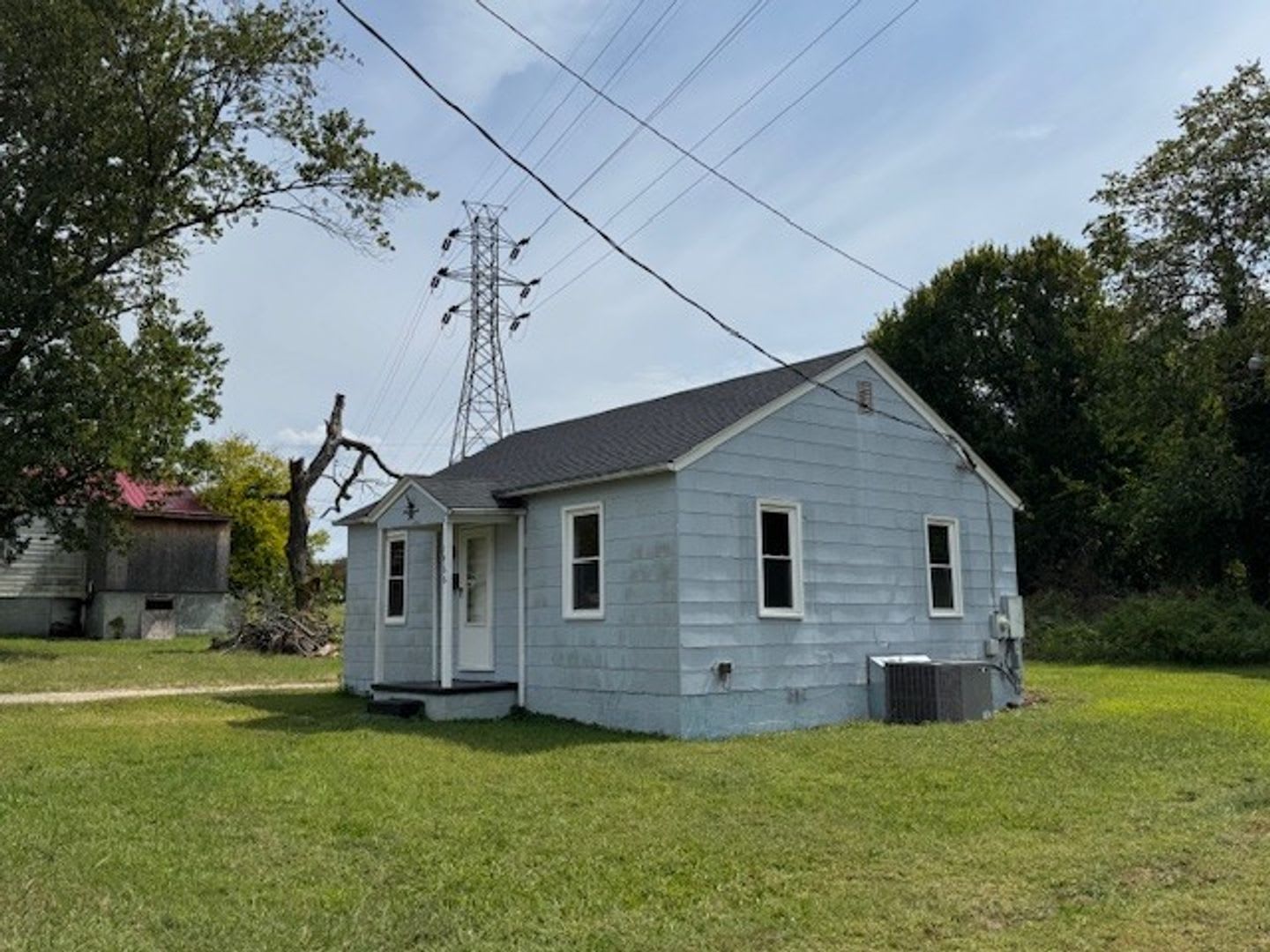 1466 Harding Street – photo 1