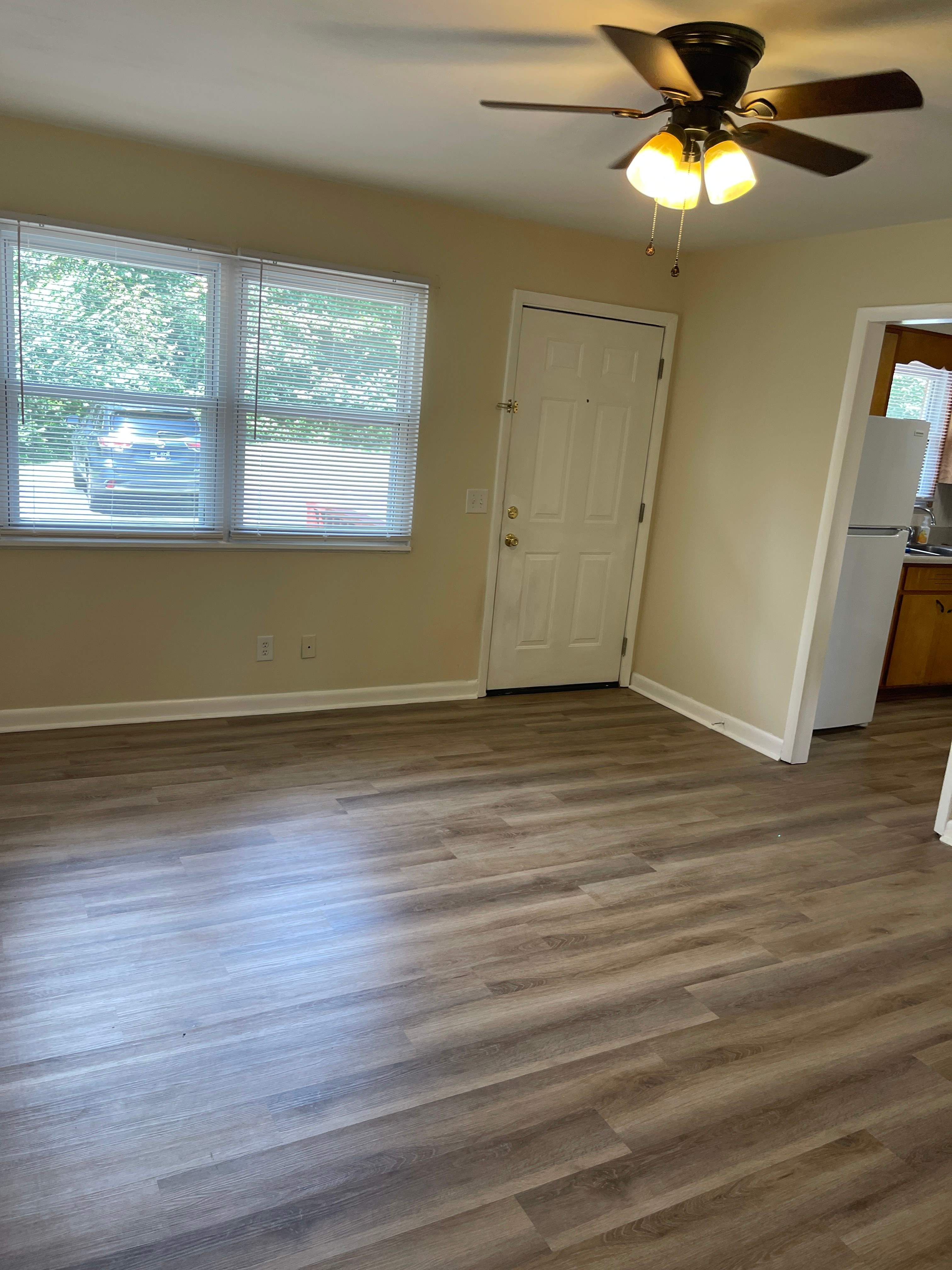 111 Della St – photo 1 of 15