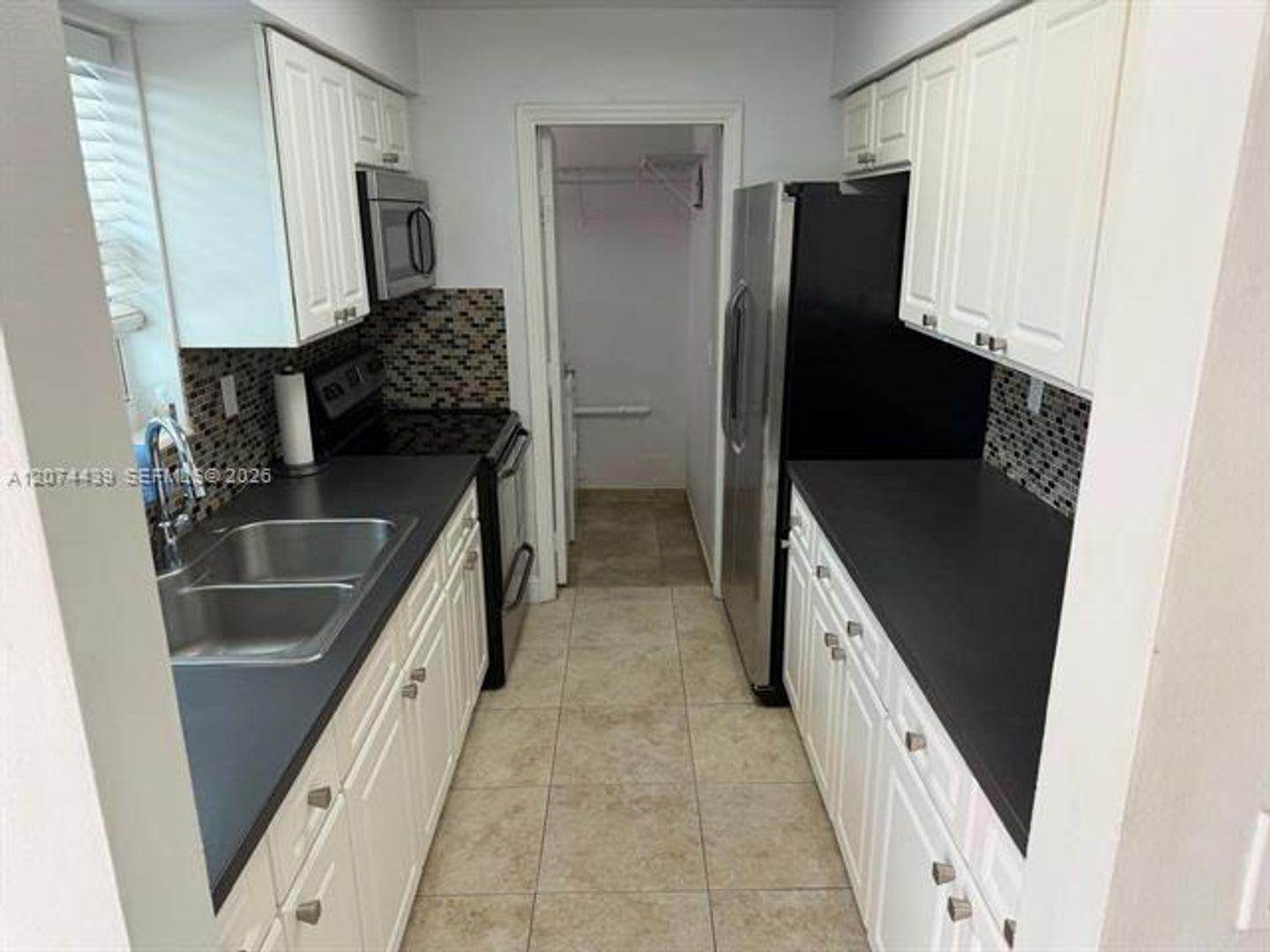 1000 NW 76th Ter # 1000, Pembroke Pines, FL 33024 – photo 1