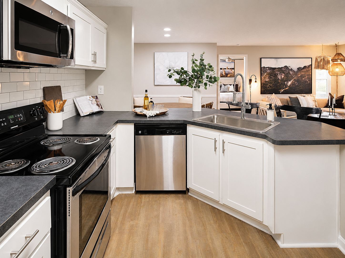 Avana Acworth – photo 1 of 59