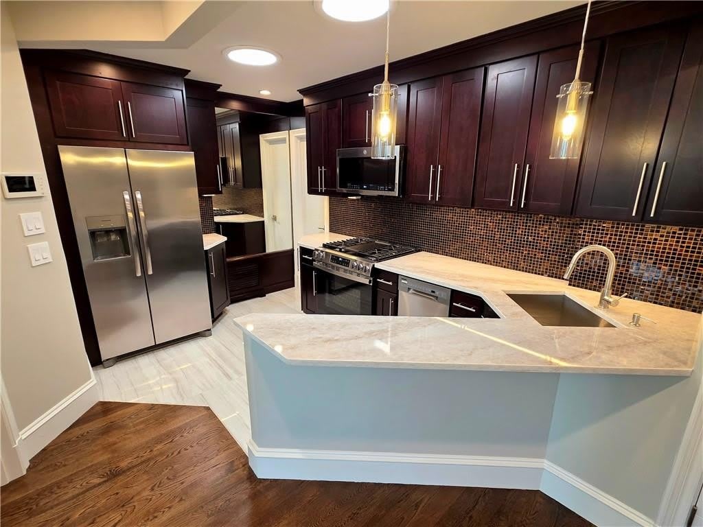 2926 Avenue M – photo 1