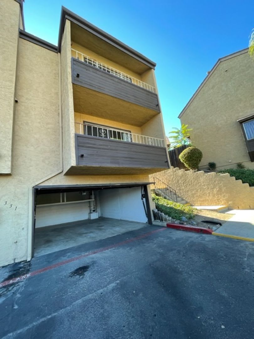 Newly Remodeled 2 Bedroom/1.5 Bathroom Two Story Townhome in El Cajon – photo 1 of 25