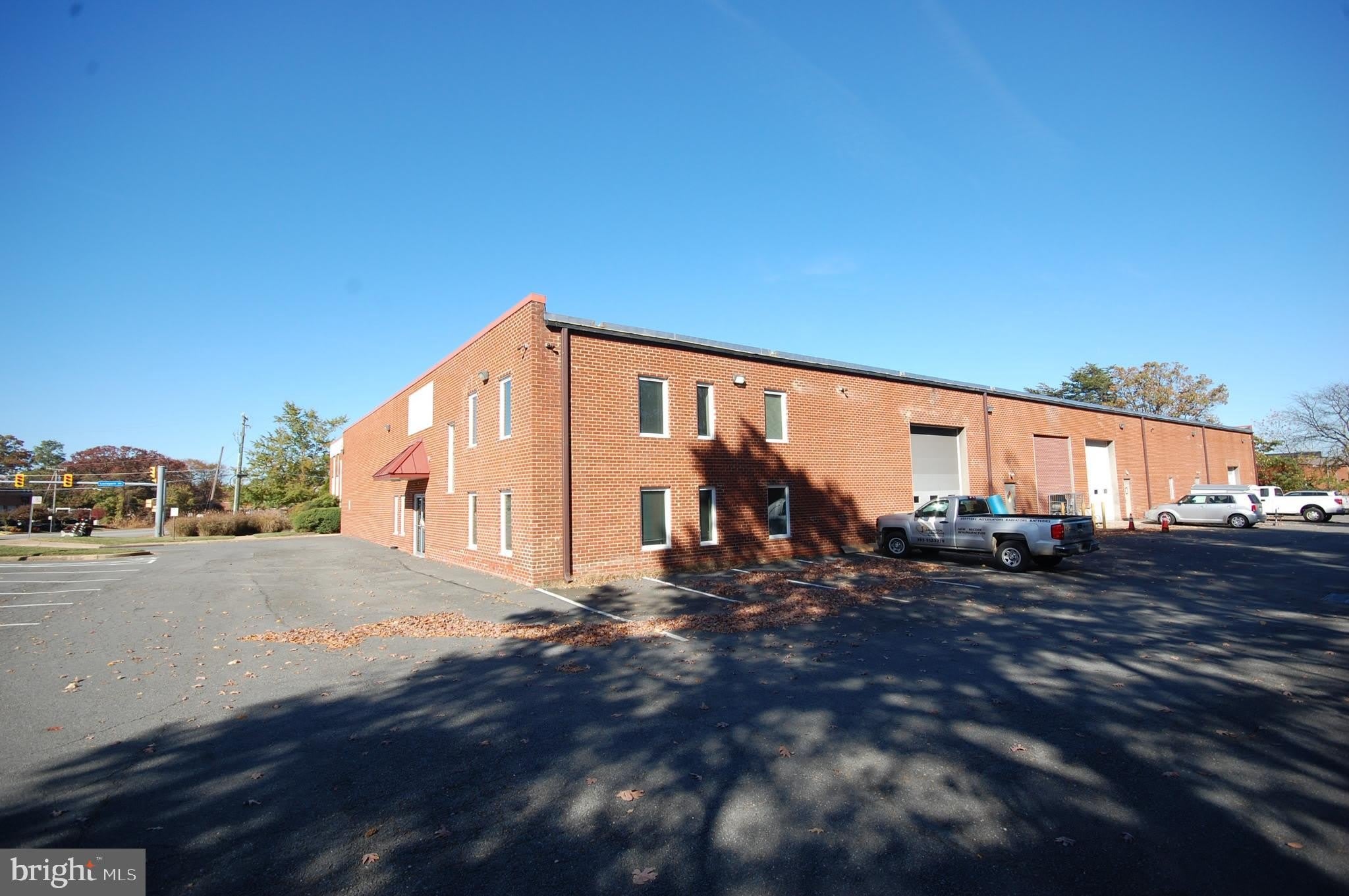 7215 LOCKPORT Place – photo 1