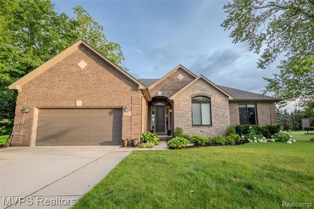 11240 29 Mile Road – photo 1 of 186
