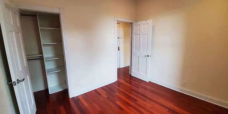 578 Pacific St # 4F – photo 1