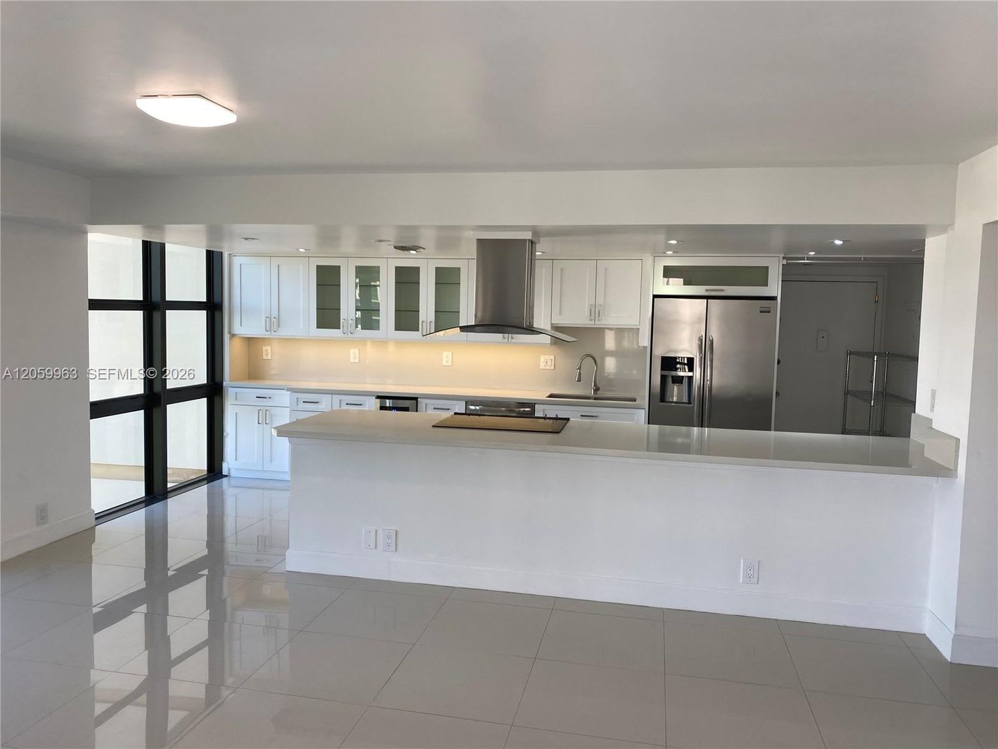 1111 Crandon Blvd A807 A807, Key Biscayne, FL 33149 – photo 1 of 13