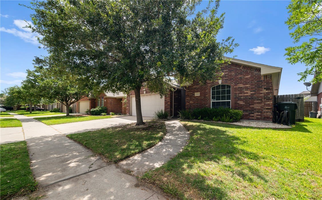 7518 Fort Griffen Drive – photo 1