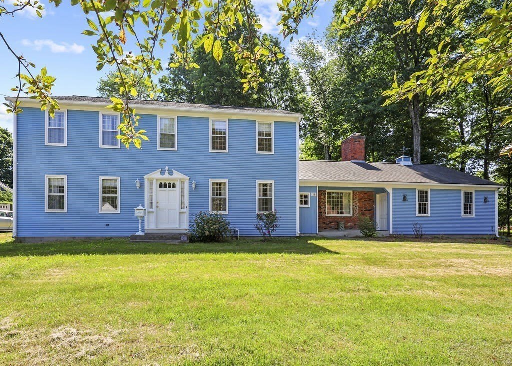 84 Brewster Rd – photo 1 of 35
