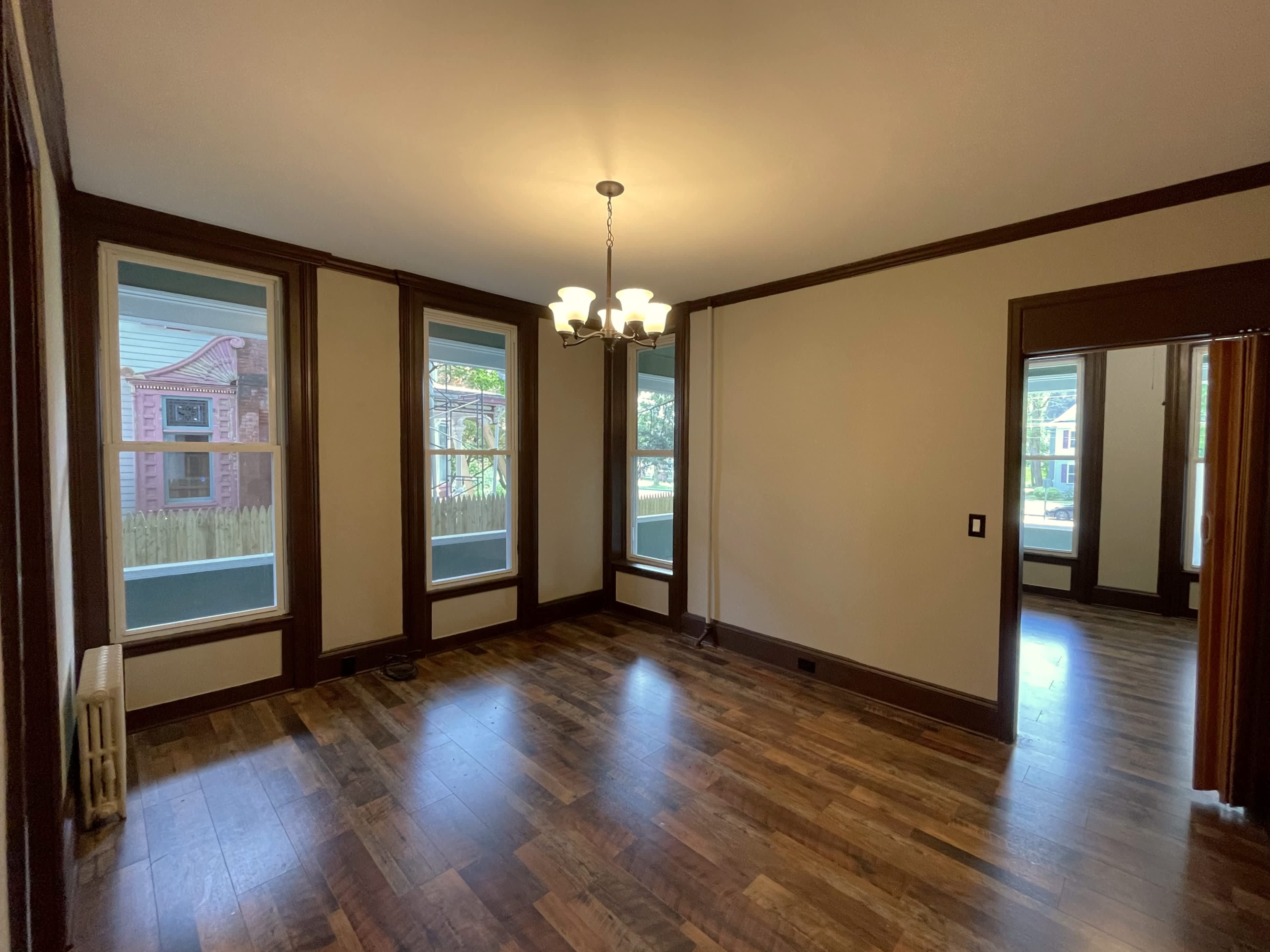 524 W Water St – photo 1 of 22