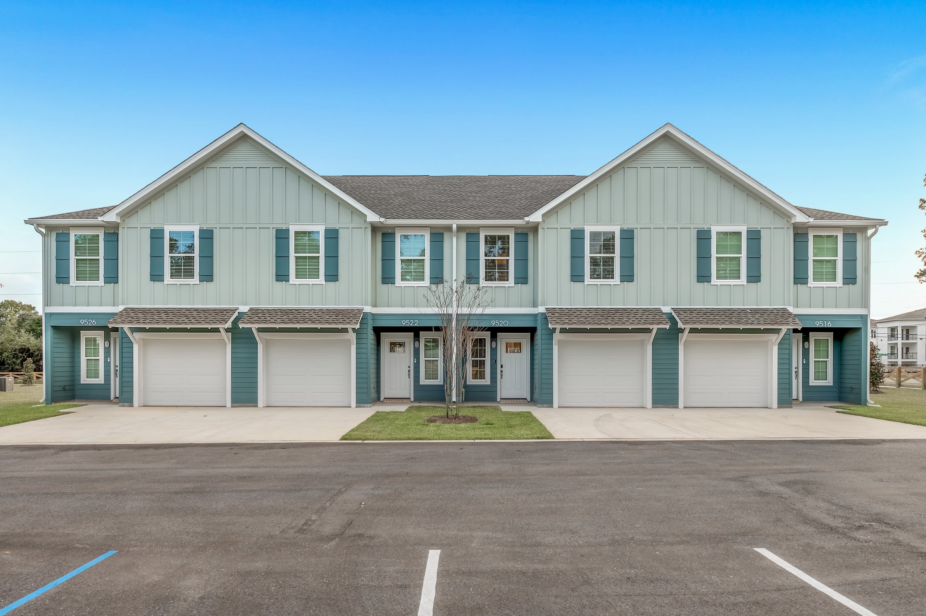 9547 Firefly Court 11 – photo 1 of 140