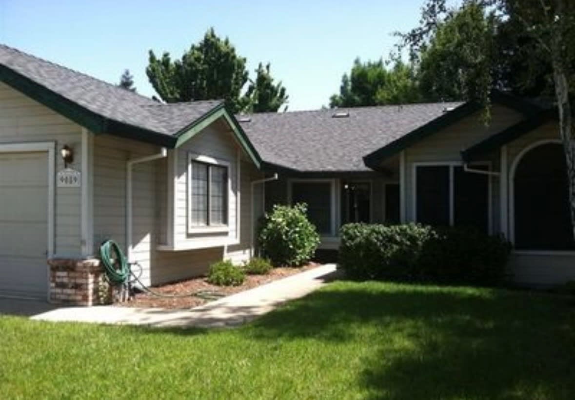 9089 Yuhre Court – photo 1