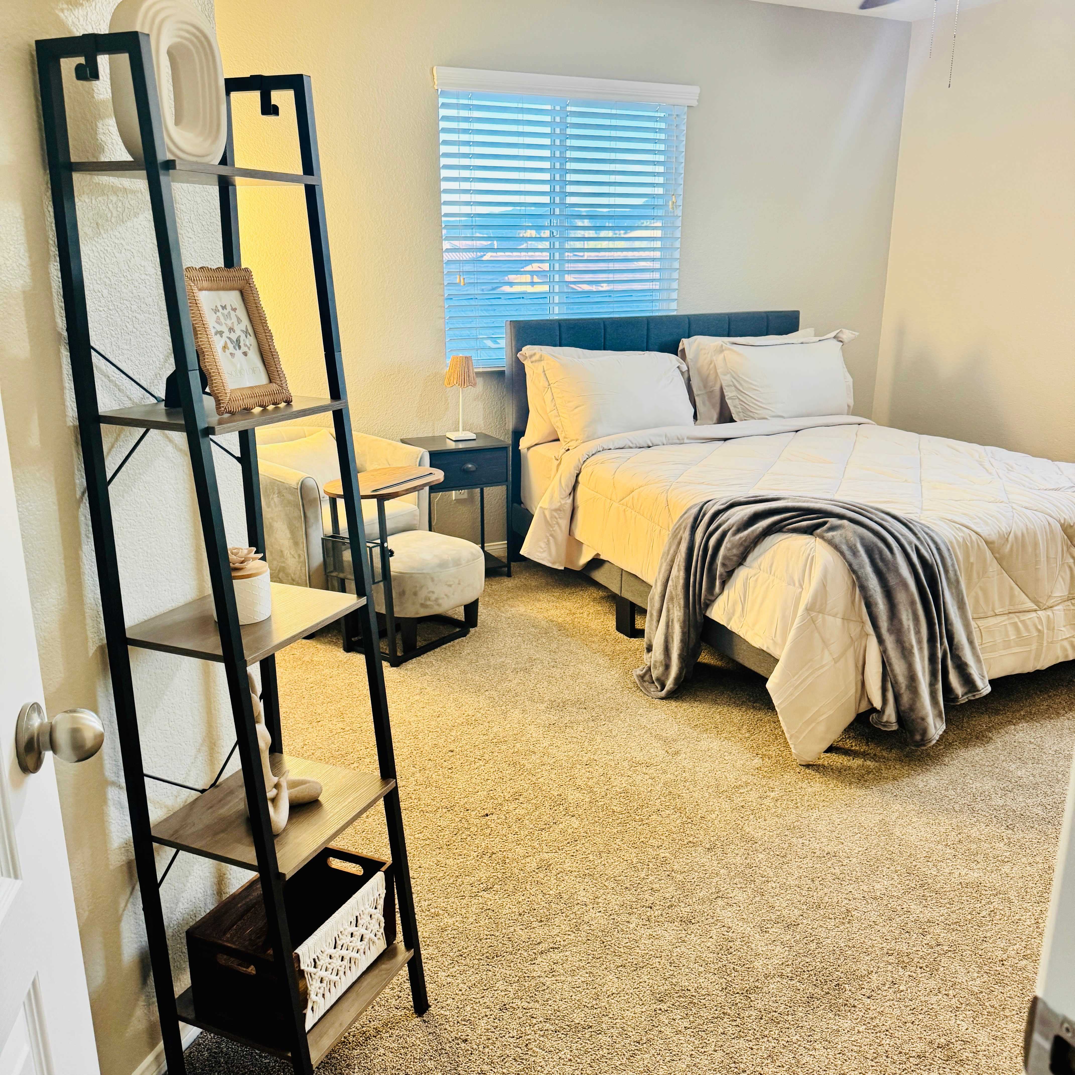 9049 Boston Springs Avenue – photo 1