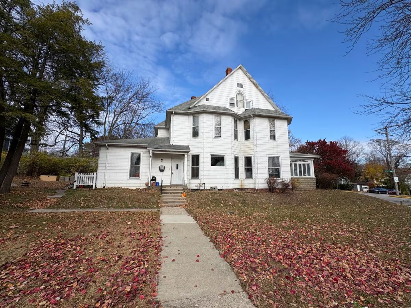 Studio- PRIME LOCATION – photo 1