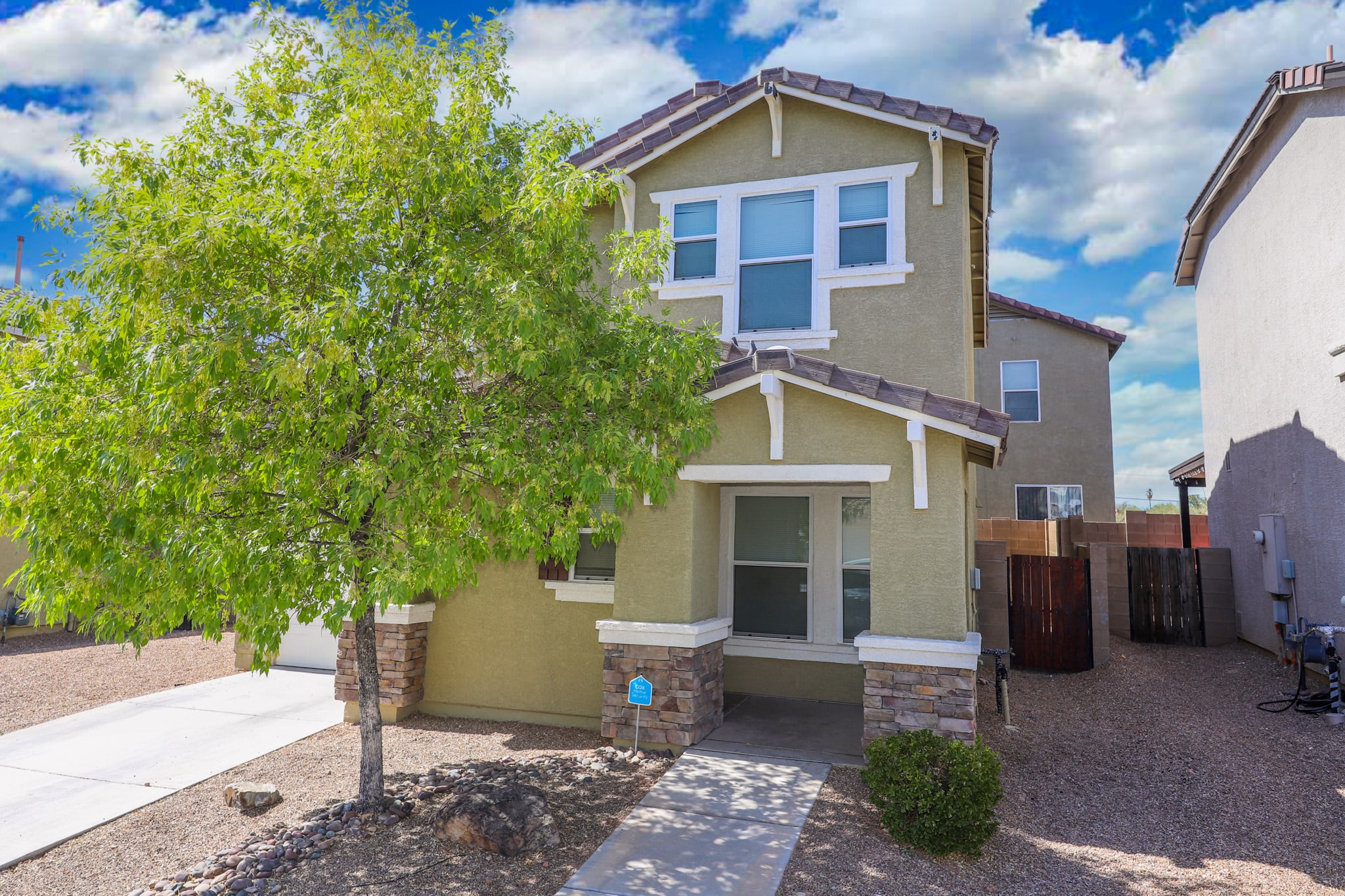7610 East Valley Overlook Drive – photo 1