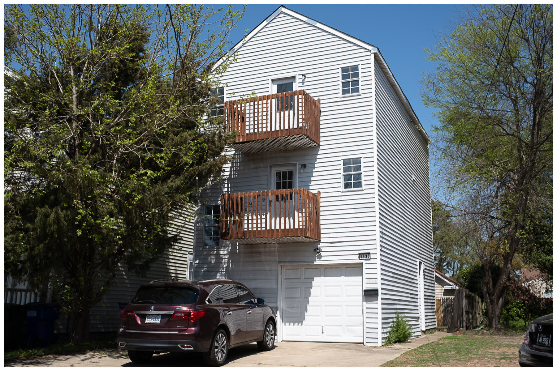1530 West 40Th Street – photo 1