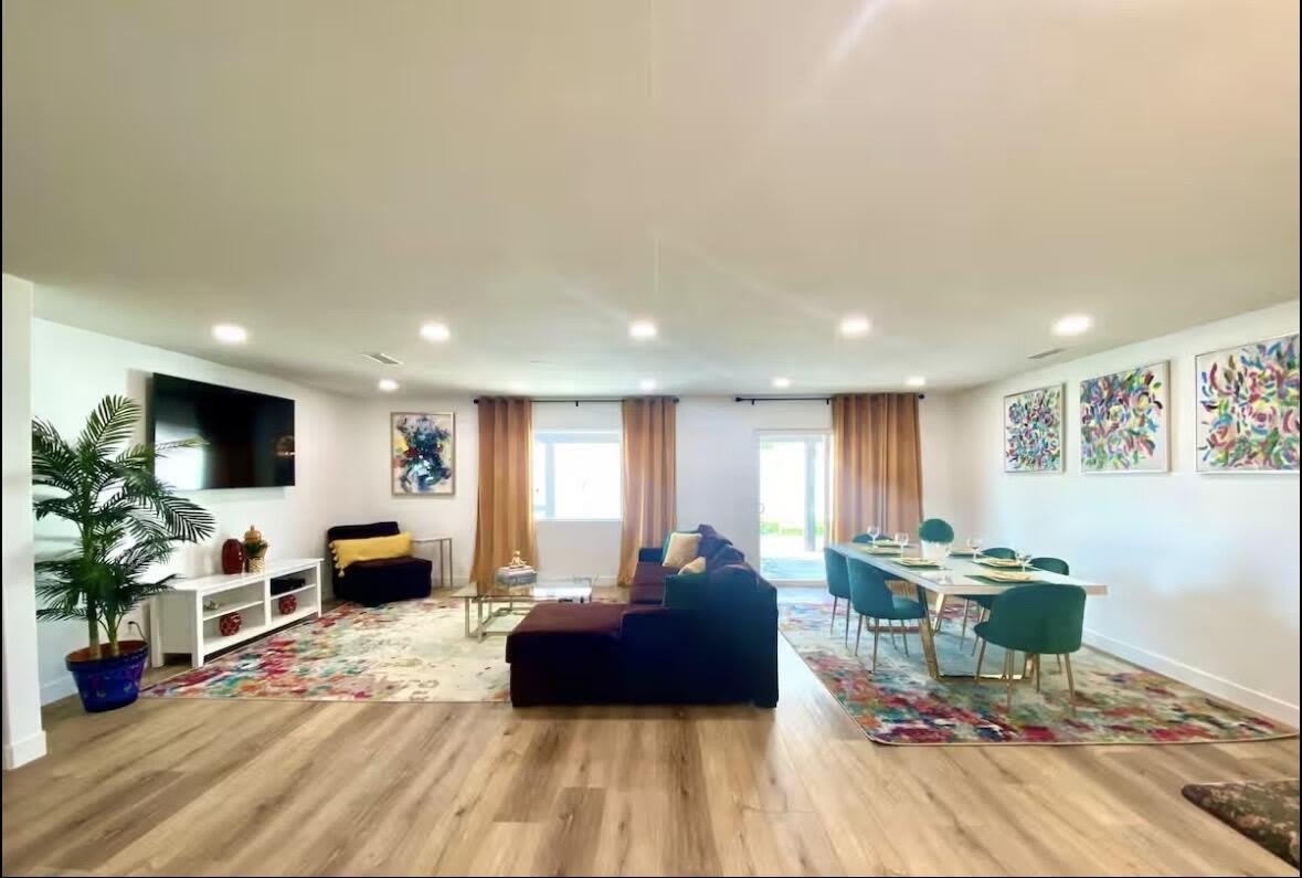 84146 Azzura Way – photo 1 of 10