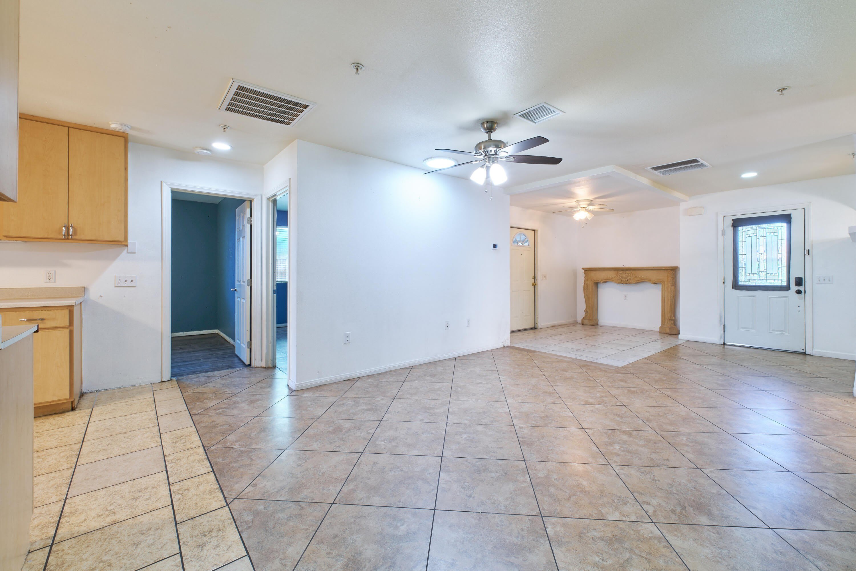 85815 Avenida Raylynn – photo 1 of 15