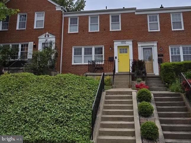 1570 DELLSWAY Road – photo 1 of 31